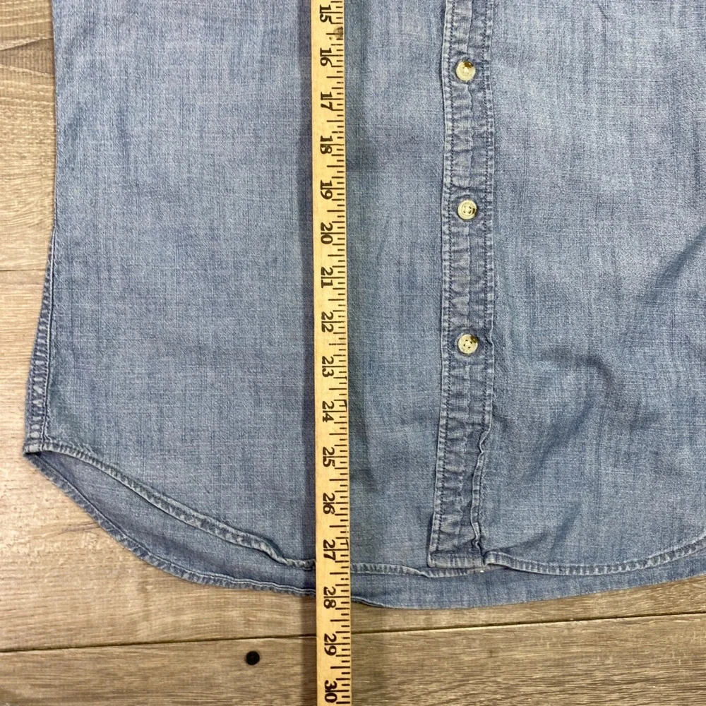 J. Crew Shirt Flex Chambray Button Down DenimMens Medium Blue Long Sleeve Cotton